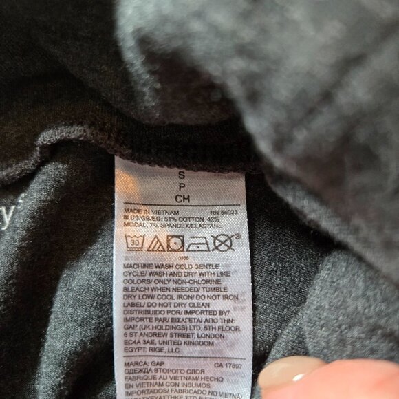 Womens Gap Maternity Size Small Gray workout pants - Picture 4 of 5